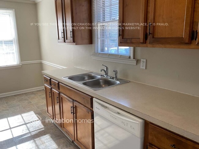 Building Photo - 5112 Shady Grove Ln