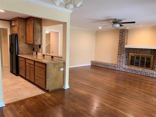 Foto del edificio - 6949 Helsem Way