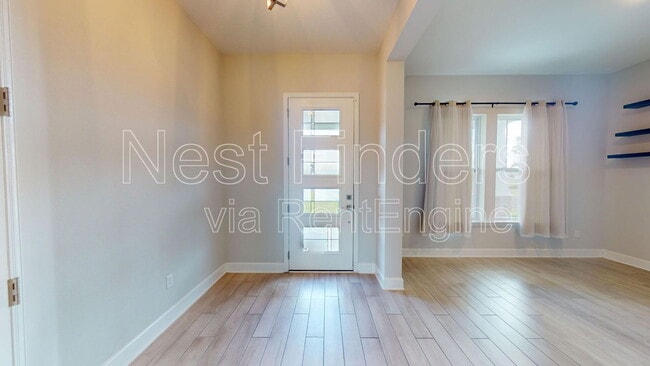 Building Photo - 202 Ashbury St