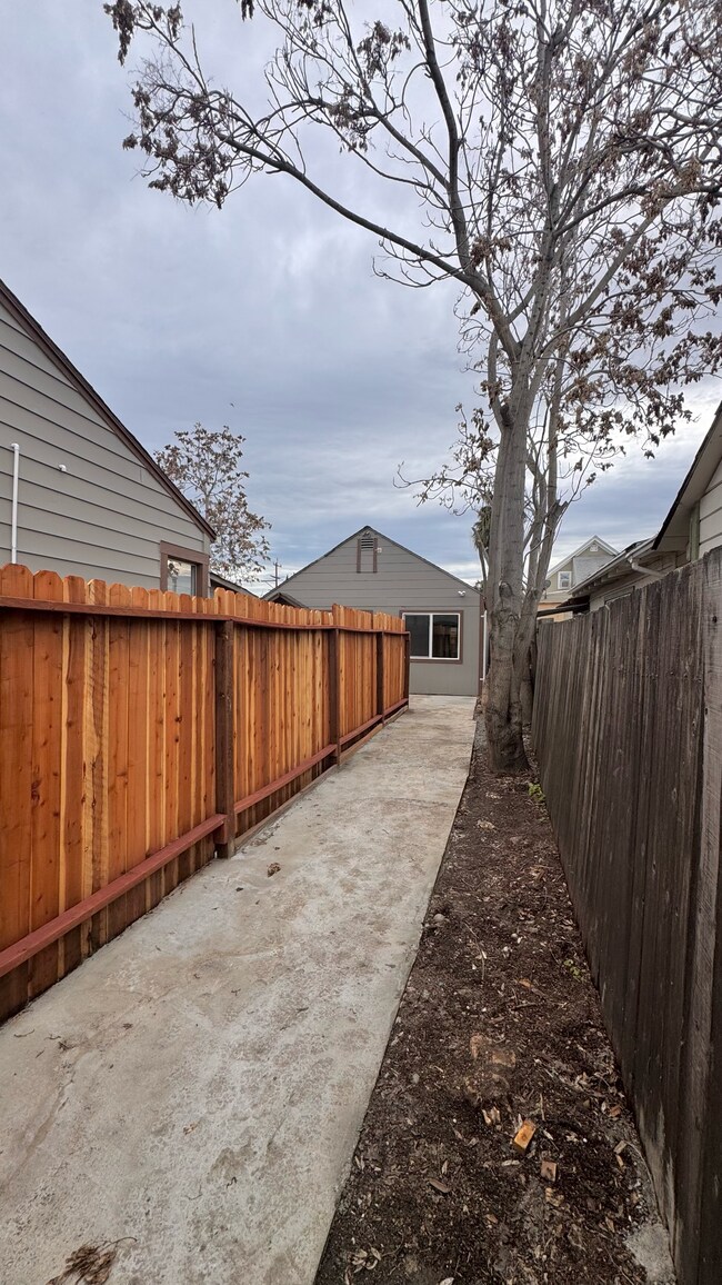 Foto del edificio - 203 W Madill St