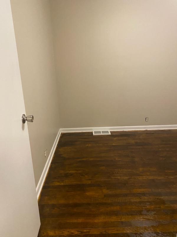 Foto del edificio - 319 Pleasant St
