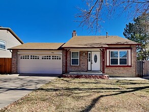 Building Photo - 4015 S Fundy Way