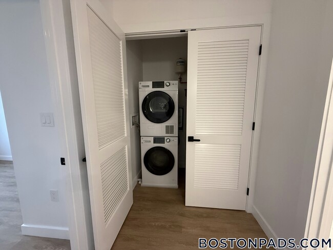 Foto del edificio - 199 Gardner St