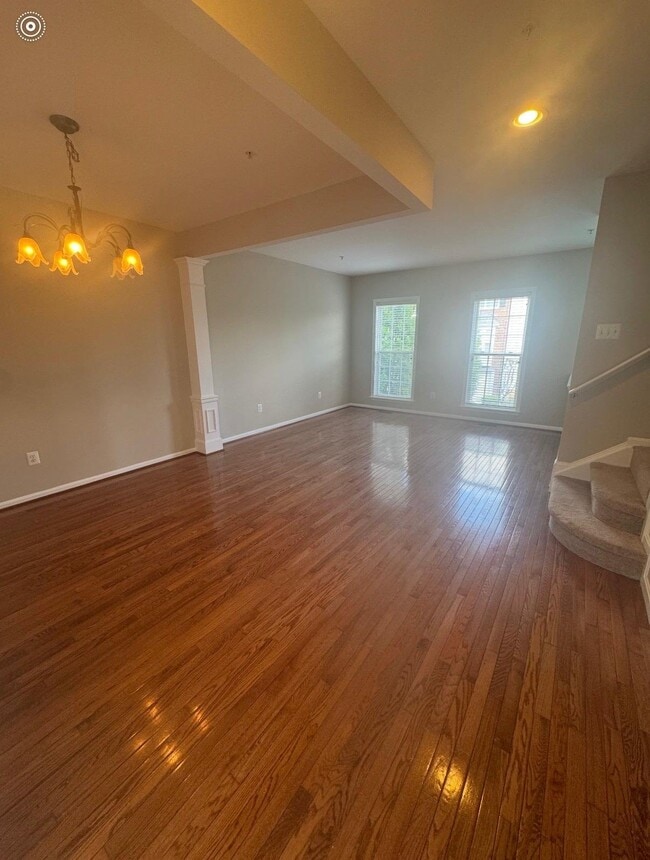 Building Photo - 11500 Sutherland Hill Way