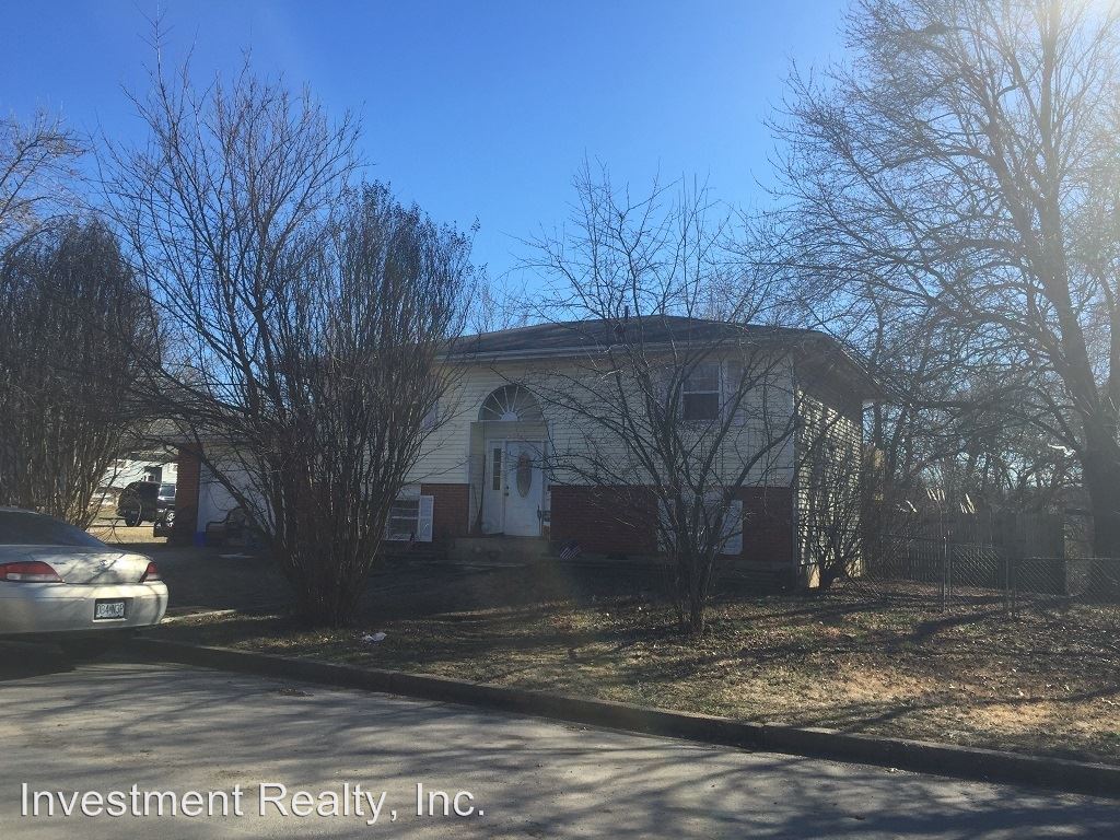 1202 Highland Dr, Rolla, MO 65401 House Rental in Rolla, MO