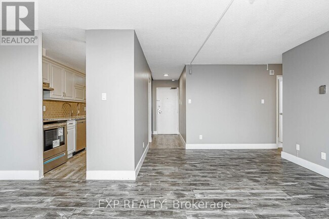 Building Photo - 1785-1785 Frobisher Ln