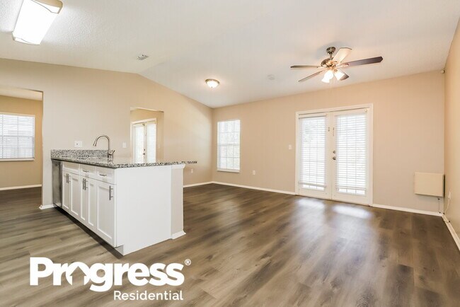 Foto del edificio - 1660 Sailpoint Dr