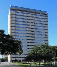 conquistador rise apartments houston tx