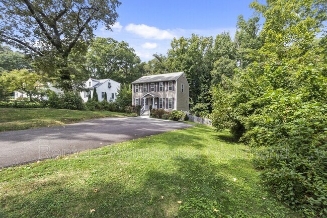 Building Photo - 2512 Libbie Ave