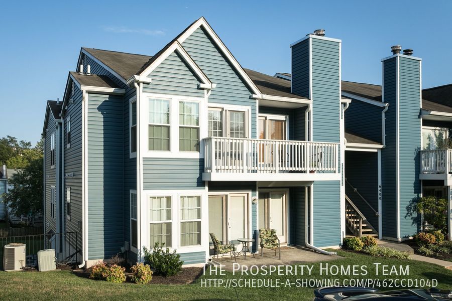Primary Photo - Lovely top floor condo in Rockburn Commons II