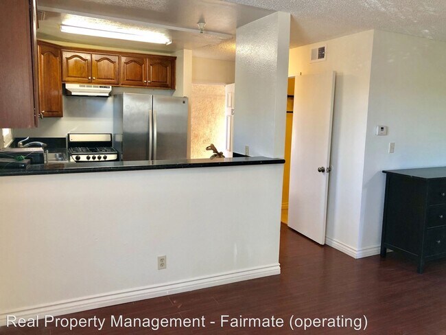 Foto del edificio - 3 br, 3 bath House - 736 N Garfield Ave #102
