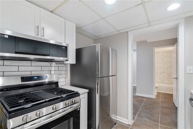 Building Photo - 1447 Southland Vista Ct NE