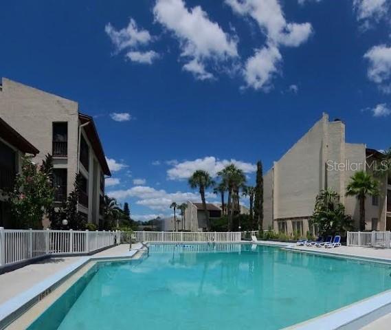 Foto del edificio - 8602 Huron Ct