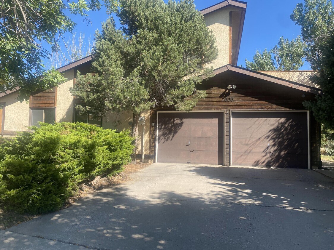 7655 Dawnview Ct, Colorado Springs, CO 80920 House for Rent in