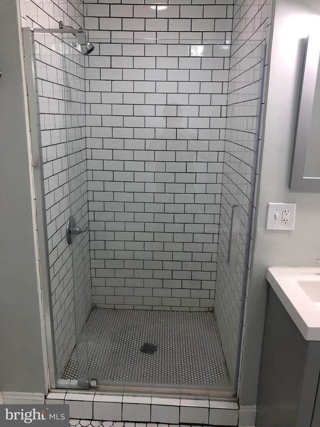 Foto del edificio - 3011 Ellerslie Ave