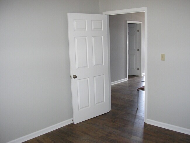 Building Photo - 1733 Campus Plaza Ct