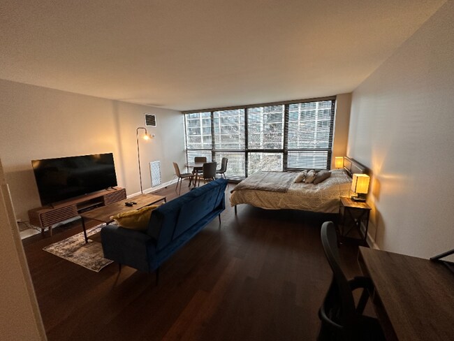 Foto del edificio - 1540 N La Salle St