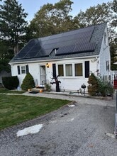 Building Photo - 65 Venus Dr