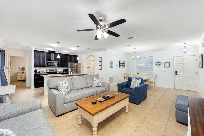 Foto del edificio - 3158 SW Centamino St