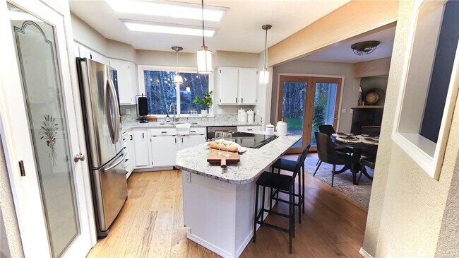 Building Photo - Tranquil 3 bedroom home