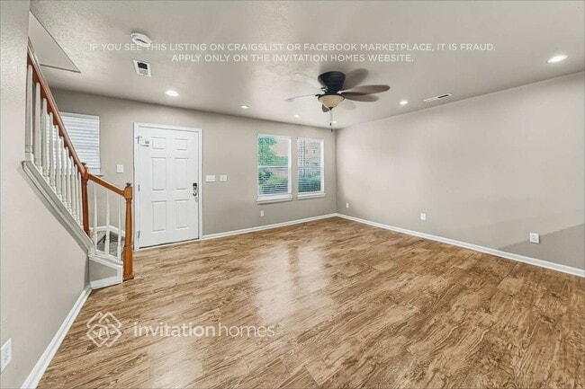 Building Photo - 838 Willow Dr