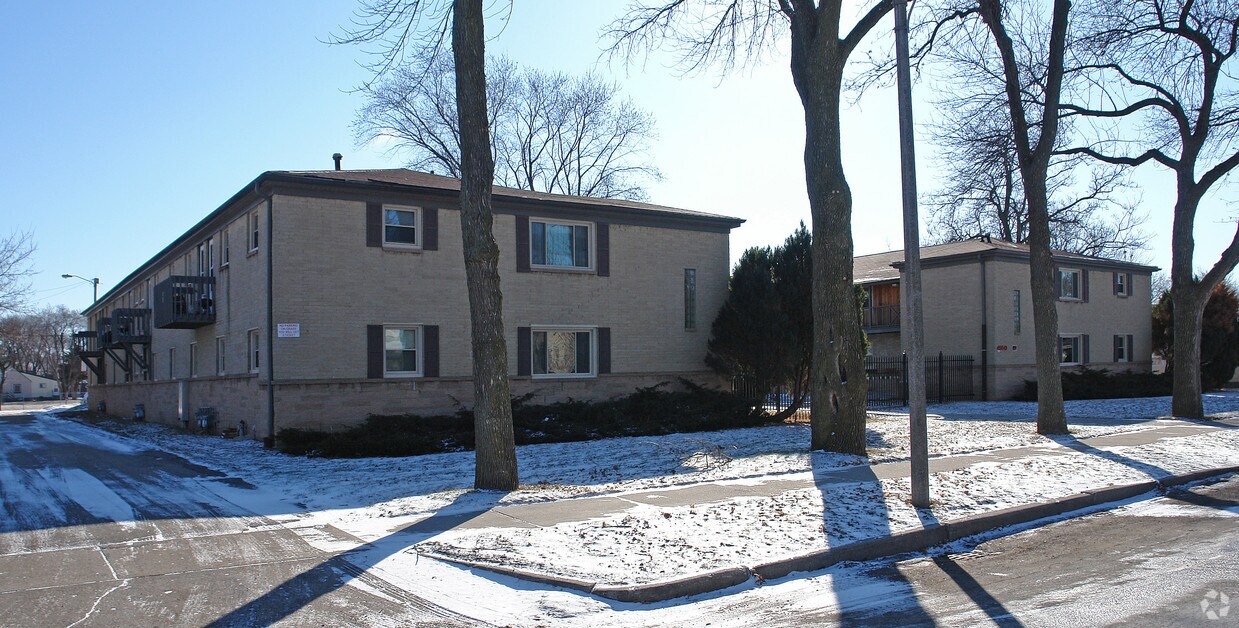 Building Photo - Lincoln Creek Apartments