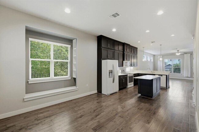 Foto del edificio - 12221 Cottage Promenade Ct