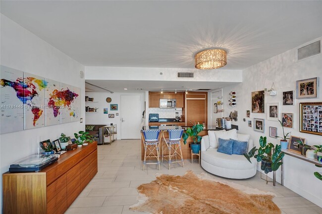 Building Photo - 50 Biscayne Blvd