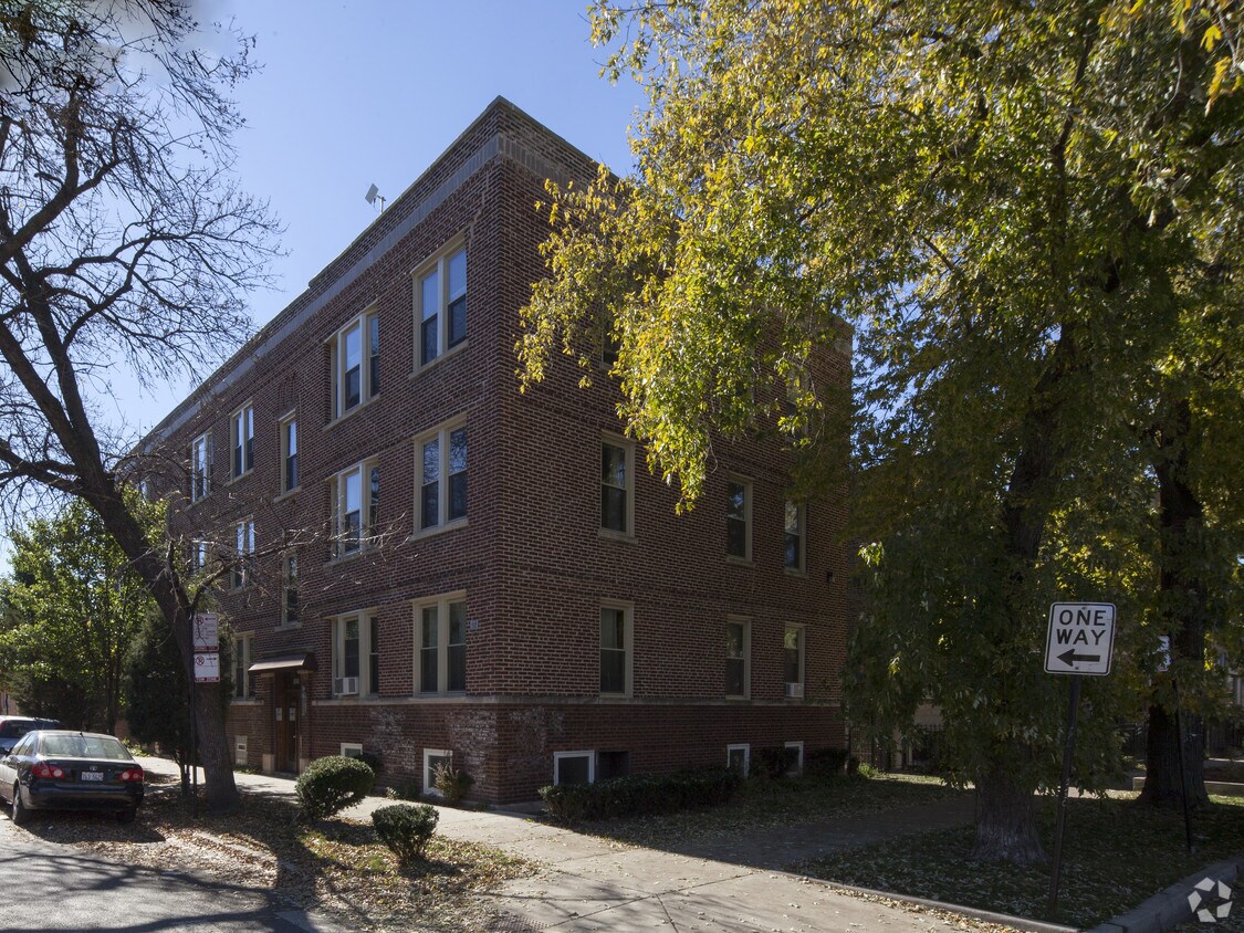 Building Photo - 2501 W Cortez St