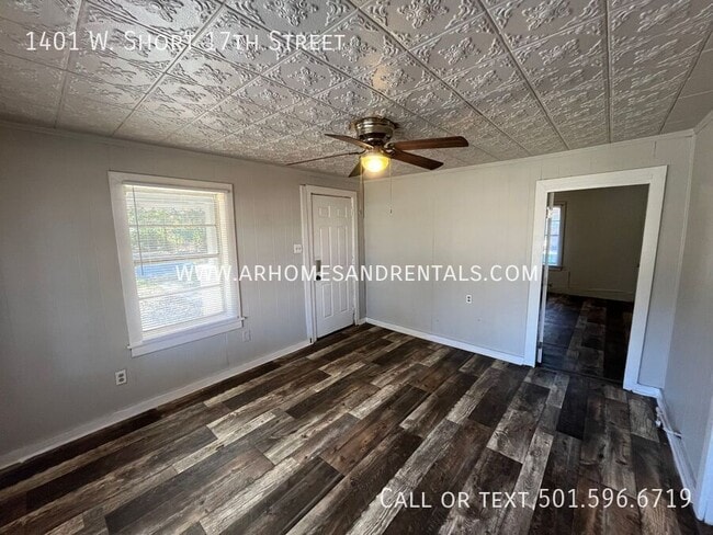 Foto del edificio - 1401 W Short 17th St