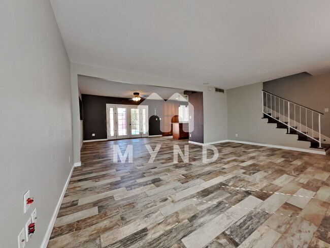 Building Photo - 8426 E Keim Dr