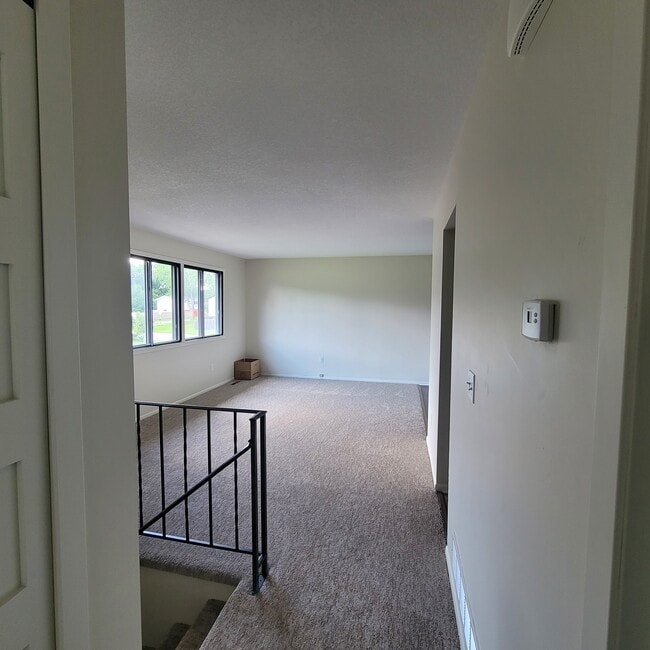 Upper level living room - 9931 Cord St NE