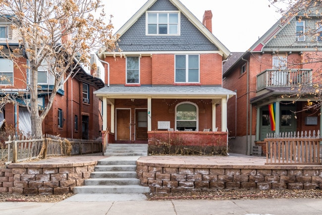 Building Photo - 1434 Corona St
