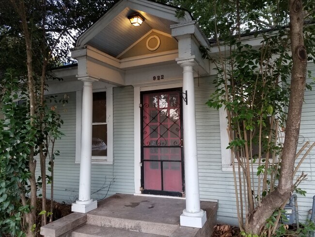 Foto del edificio - 922 Howard St