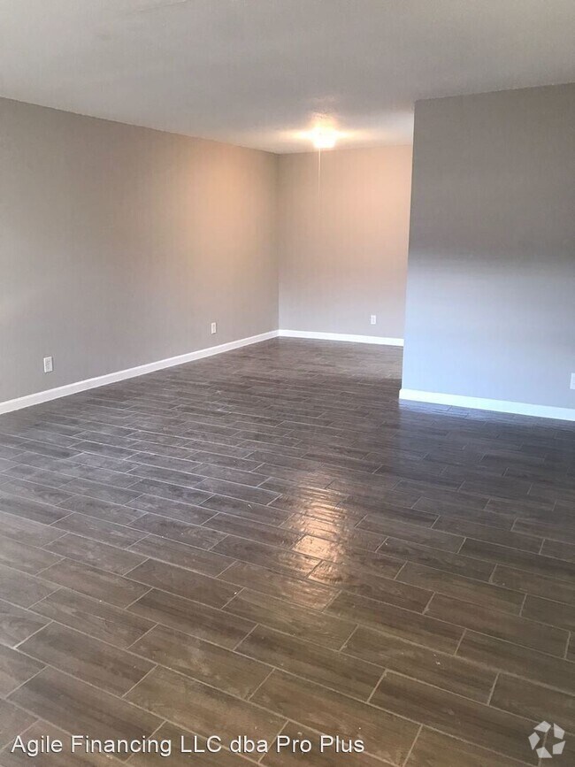 Candlelight Oaks Apartments for Rent with Utilities Included Houston