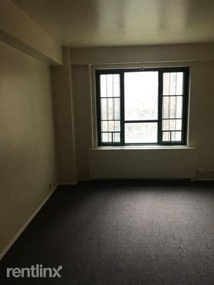 Building Photo - 1591 Metropolitan Ave