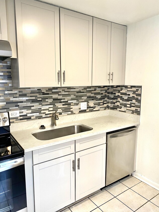 Photo - 1415 N Pearl St (Denver, CO)