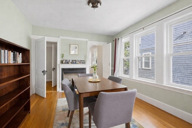 Foto del edificio - 71 Chilton St