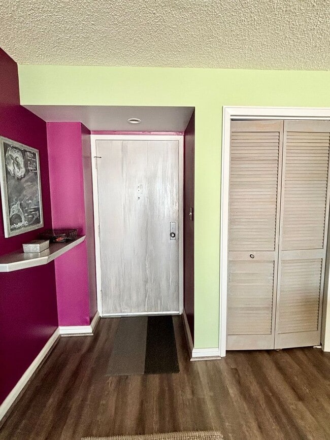 Building Photo - 3800 Oceanfront