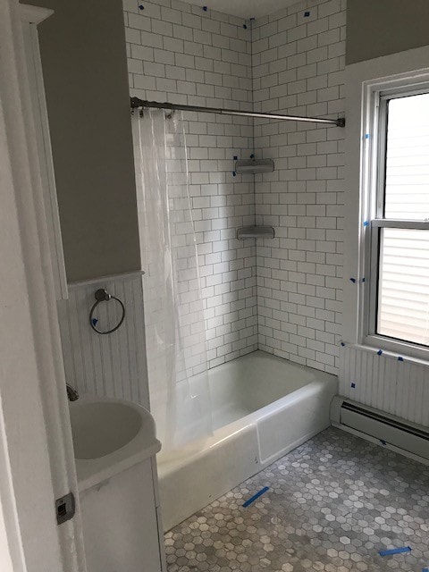 bathroom - 7 Pearl St Pl