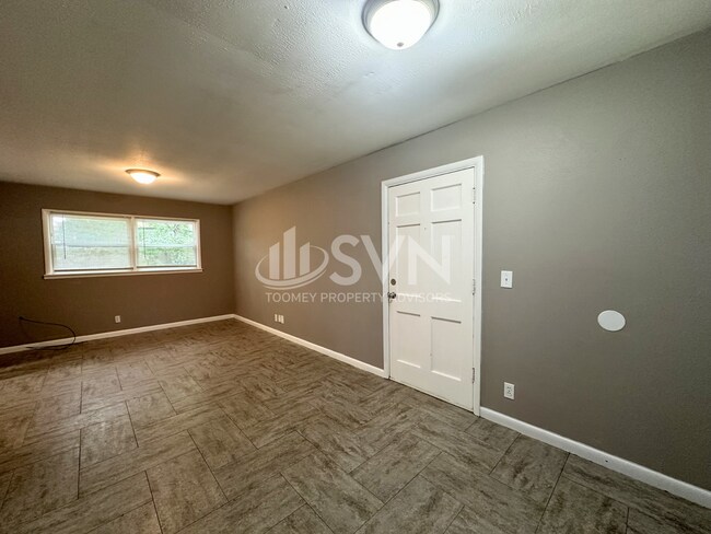 Foto del edificio - 4077 S Lancewood Dr