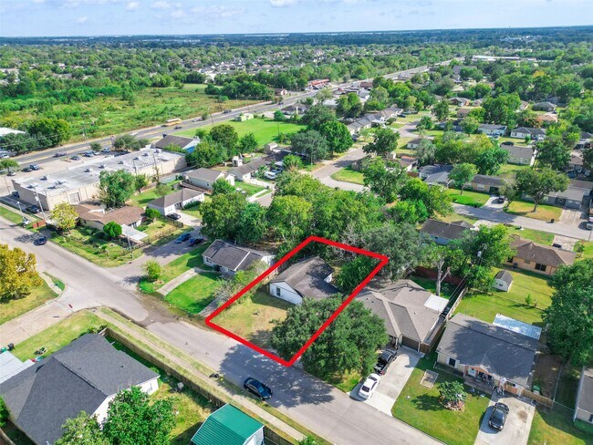 Building Photo - 4418 Dacca Dr