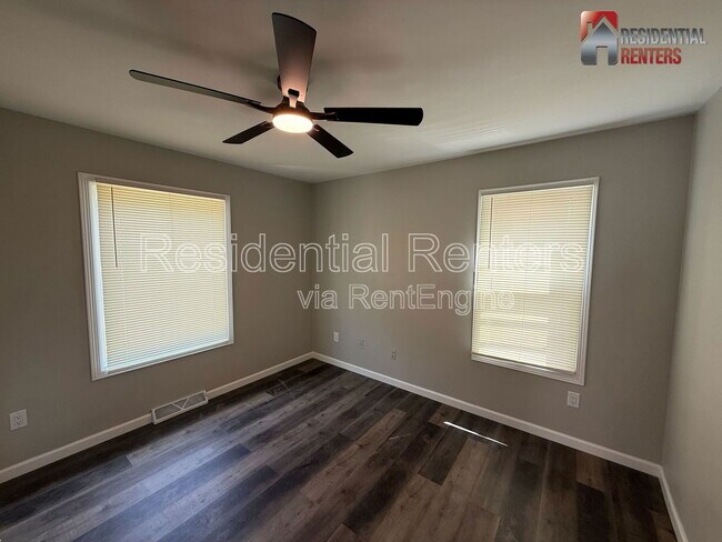 Foto del edificio - 2730 N 47th St