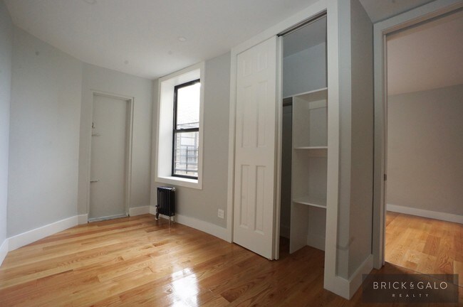 Foto del edificio - 336 Fort Washington Ave