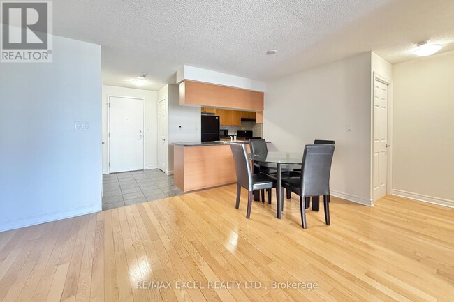 Building Photo - 3880 Duke of York Blvd