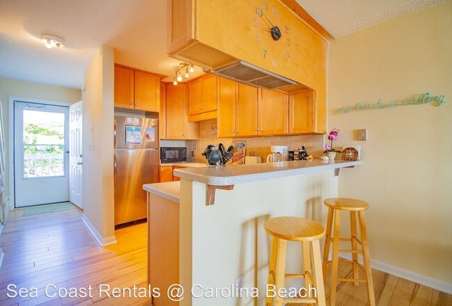 Building Photo - 903 Pelican Ct