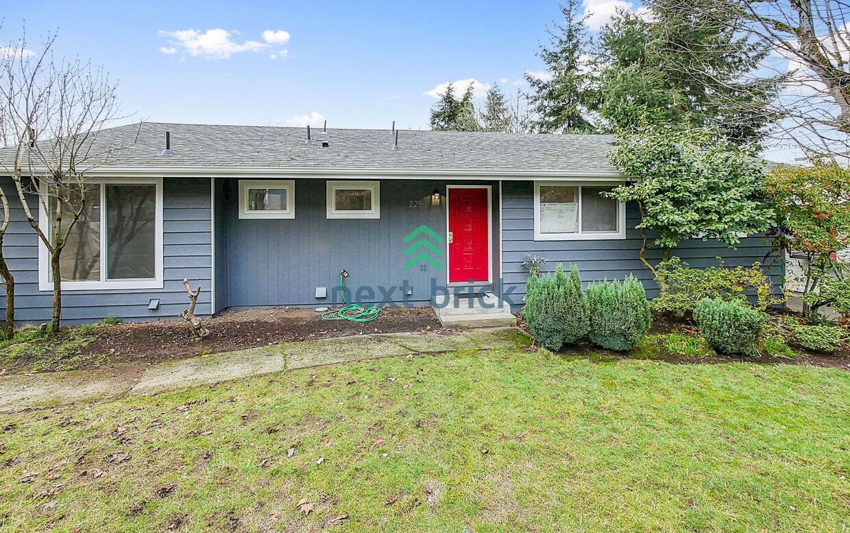 Primary Photo - Beautiful 3 bed, 2 bath house for rent in ...