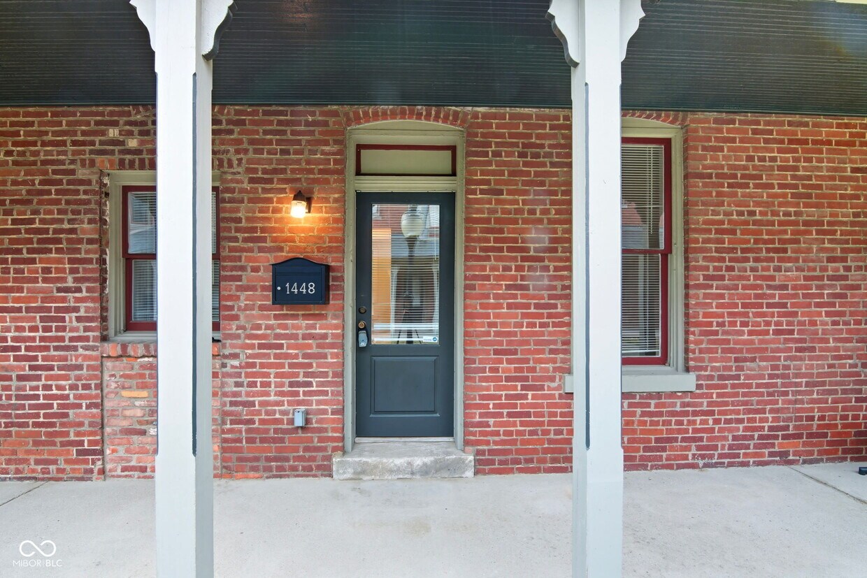 Foto principal - 1448 N Illinois St