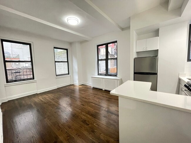Building Photo - EAST 46 STREET