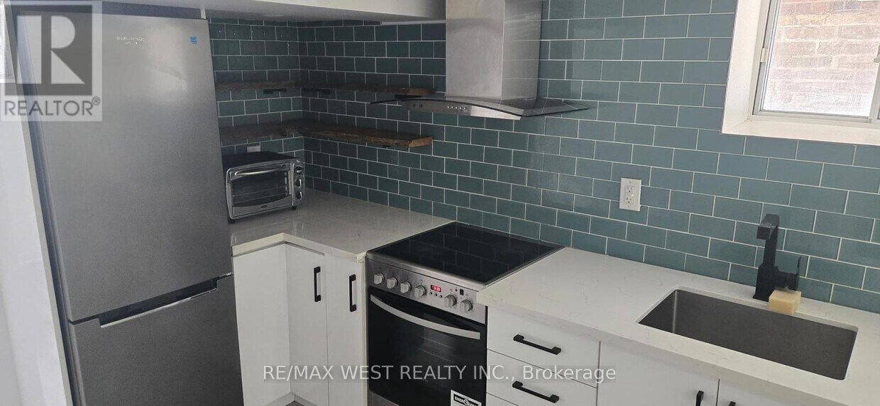 Photo principale - 450 Glenlake Ave